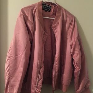Plus size Pink bomber jacket ‼️donating 10/20
